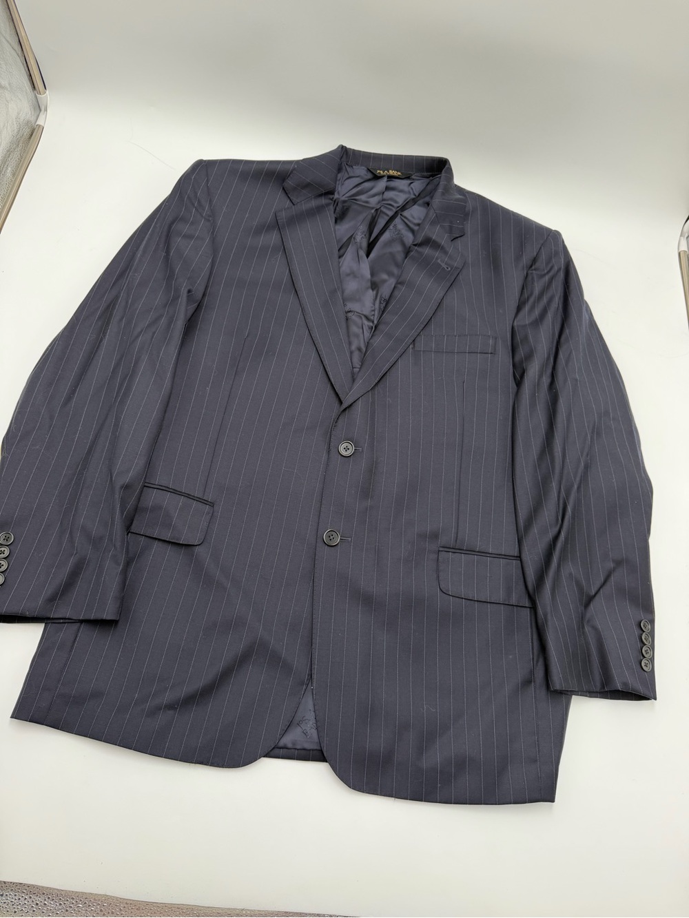 Jos. A. Bank Signature Gold Mens 44 RG Navy Blue Pinstripe 100% Wool Suit Gordon